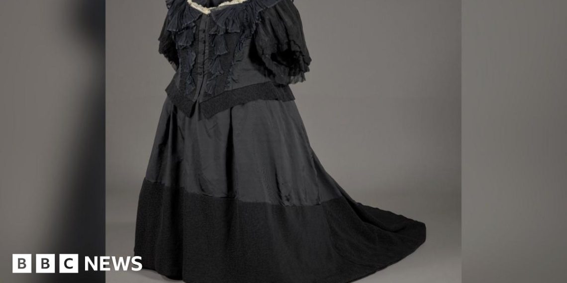 Centuries of royal model shared on-line by Historic Royal Palaces