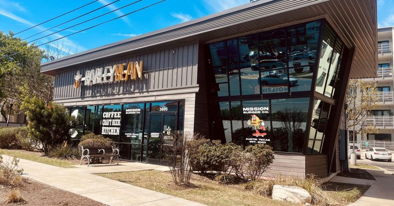 New All-Day Vegan Restaurant Opens in Austin, Texas