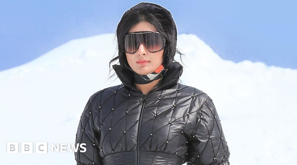 Gulmarg trend present sparks row in Indian-administered Kashmir