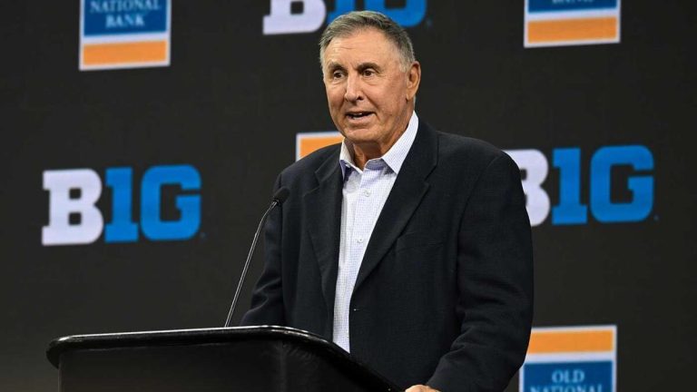 Gary Danielson units the retirement as a CBS Sports activities School soccer analyst; Charles Davis to take over in 2026