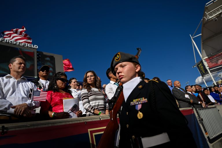 ‘Can I journey?’: U.S. inexperienced card holders cancel journeys, on edge after detentions