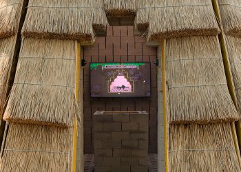 You1 and Leopold Banchini staff on the stage “Darkish skies” for Horst Arts & Music Competition 2025