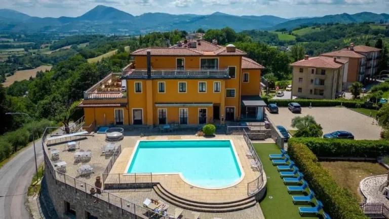 Lincoln Journey Company Buys Resort in Italy | KLIN
