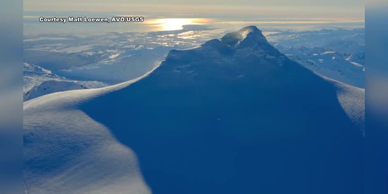 What to know for air journey in case of Mt. Spurr eruption – Alaska's Information Supply