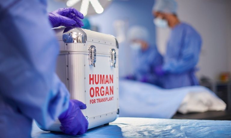 Organ transplant recipient dies of rabies after surgical procedure