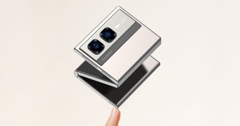Infinix’s foldable and moveable smartphone turns right into a card measurement machine
