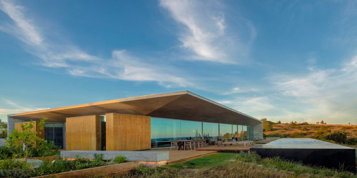 Mário Martins Atelier’s Home Libre takes place across the terrace in Portugal