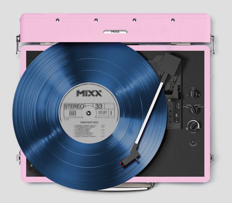 Mixx Revival 55 is a colourful suitcase recording participant