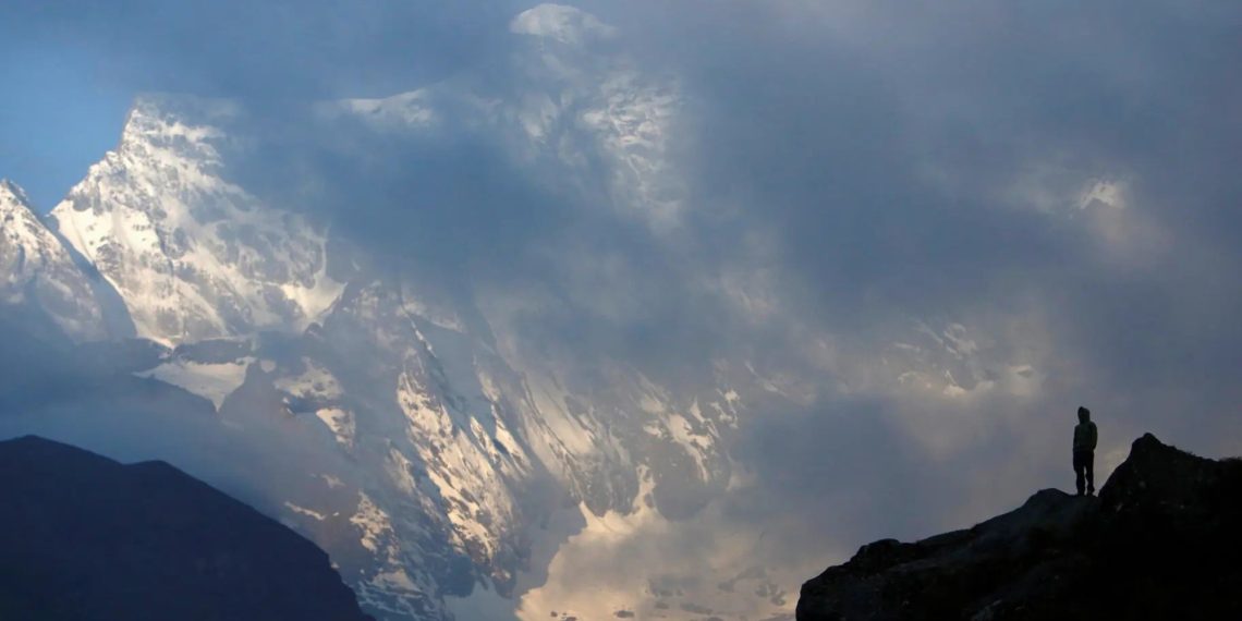 Drones assist Sherpas at Everest