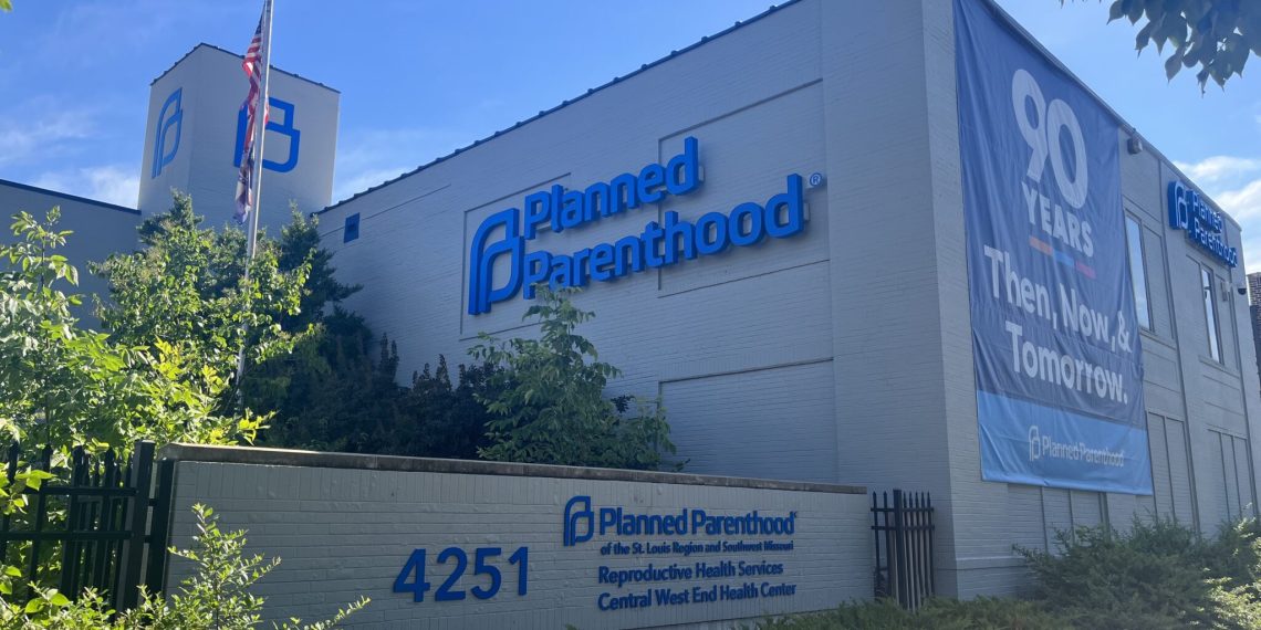 Missouri well being division rejects Deliberate Parenthood plan to begin treatment abortions – Muddy River Information