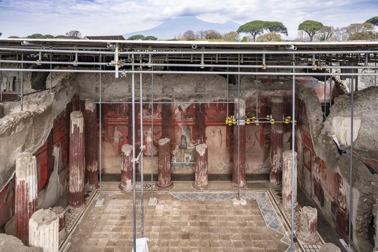Buried for nearly 2,000 years, a monumental Dionisian fresco sees the sunshine of day in Pompeii – Colosal