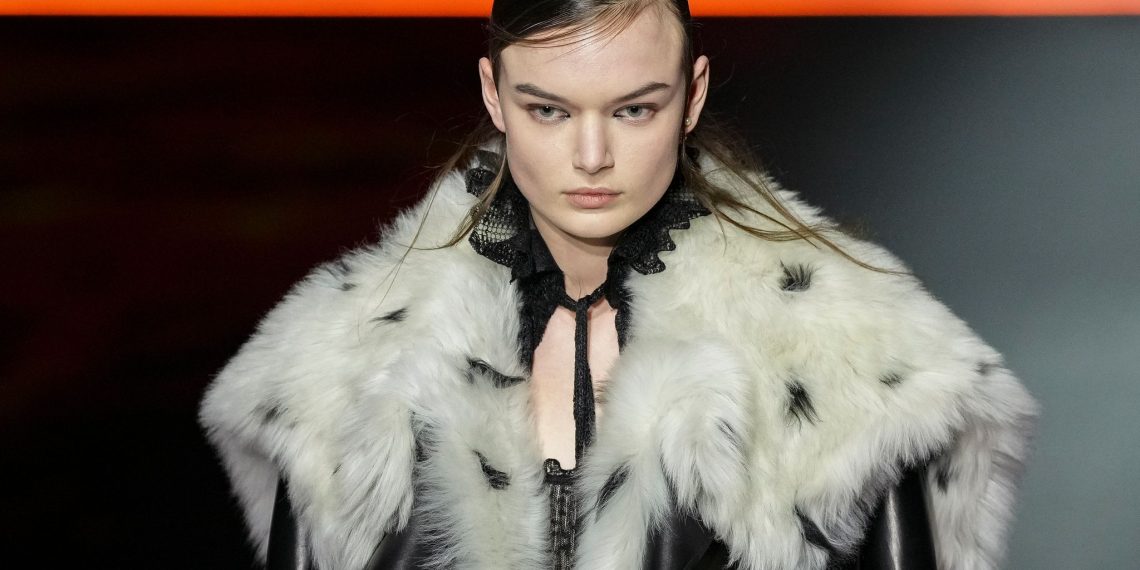 PHOTO COLLECTION Paris Trend Week – The Edwardsville Intelligencer