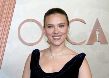 Scarlett Johansson Is Holding Her Kids’s Lives Personal