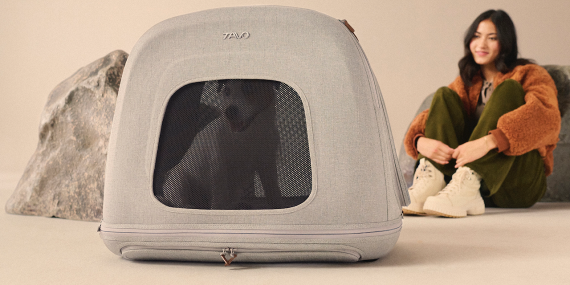 Bag Crispin de Tavo presents peace of thoughts for pets dad and mom