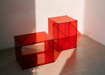 Dchethmark’s modular system is 7 elements with 100+ configurations