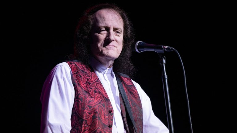 Singer Tommy James stops live performance from ‘exhaustion’