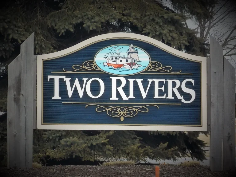 Metropolis of Two Rivers to Assessment Meals Truck Ordinance