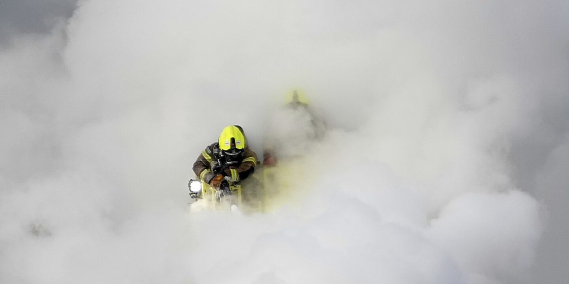 London airport fireplace reside updates: Heathrow says it plans to renew some flights Friday