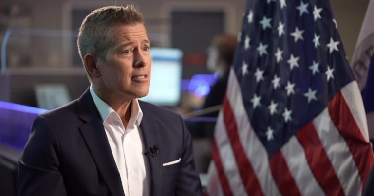 Transportation Secretary Duffy seeks to “restore religion” in air journey
