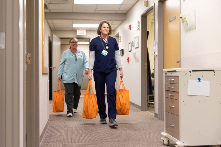 Clinic-based meals pantries bridge the hole between healthcare and starvation – Mitchell Republic