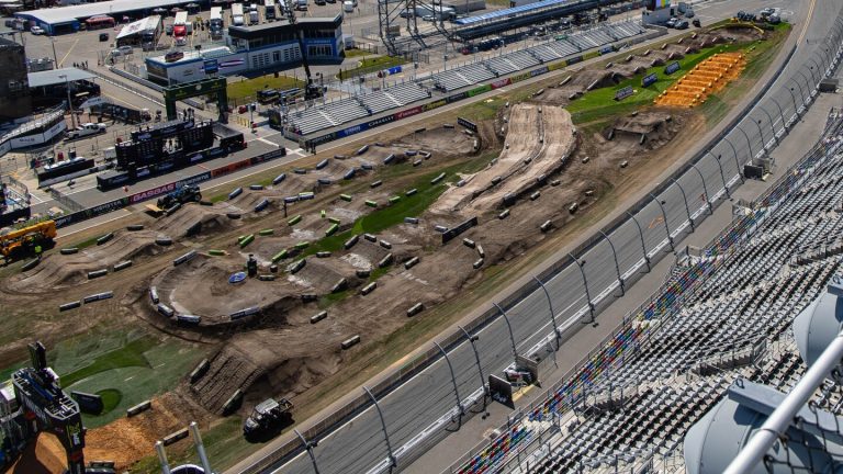2025 SuperCross Spherical eight Daytona Dwell rating updates, information, outcomes