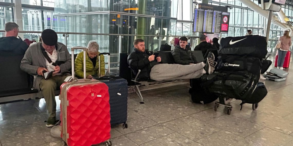 Flights resume at London Heathrow after daylong closure sparked journey chaos