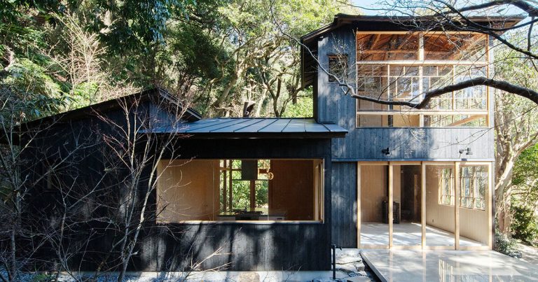 Picket workshop seems from the remnants of the 90 -year -old home in Japan