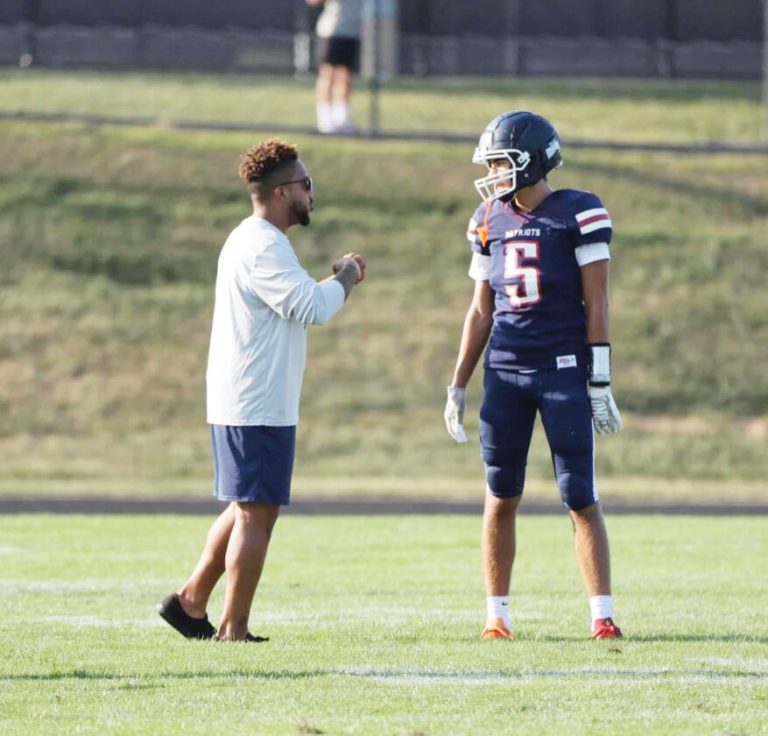 Larry Thompson accredited as a soccer coach from South | Information, sports activities, jobs