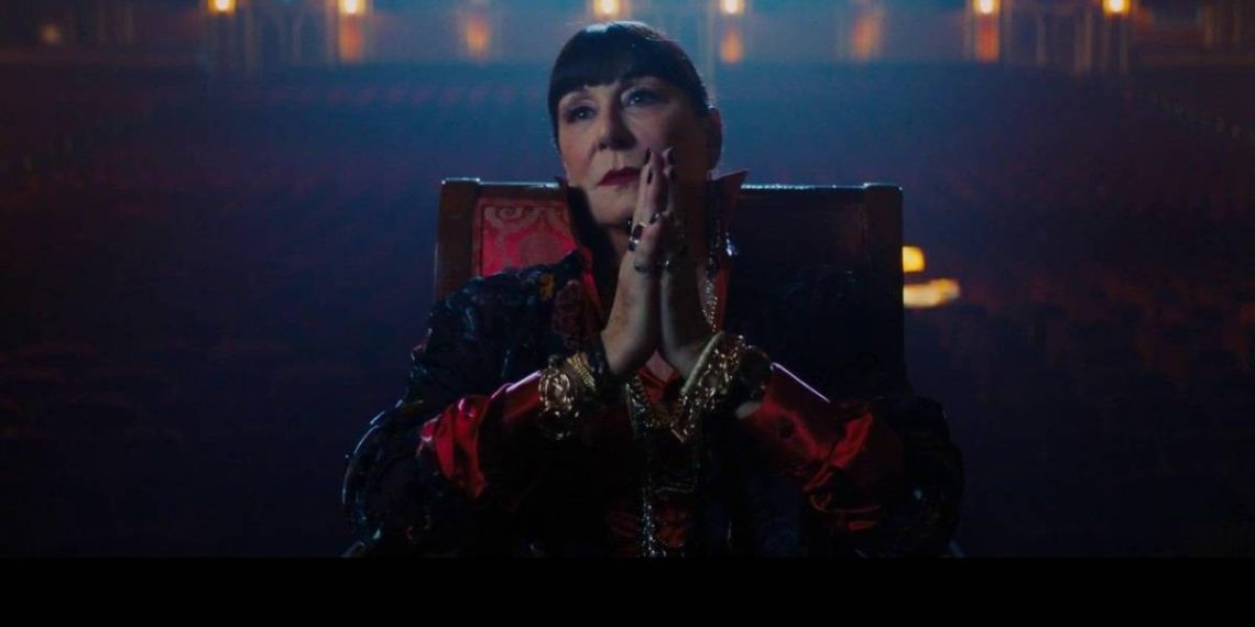 Anjelica Huston ‘within the clear’ following personal most cancers battle, Leisure Information