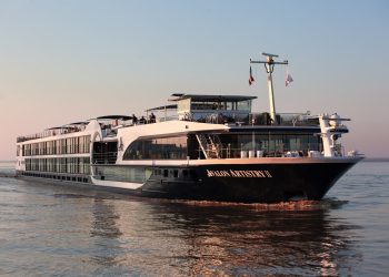 A PERFECT PAIRING: Artistry II and Bordeaux