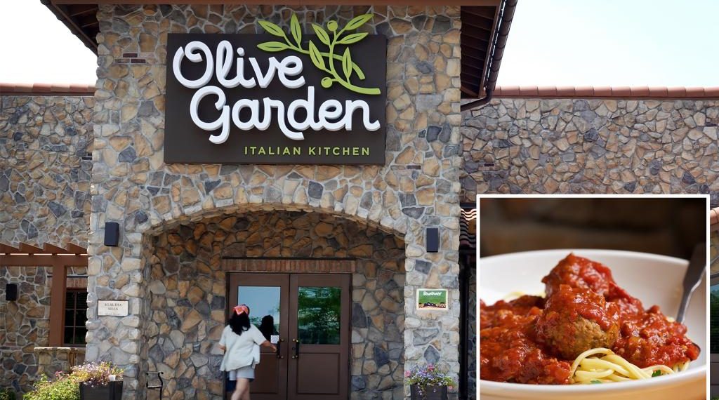 Texas Roadhouse seizes Olive Backyard’s high spot as America’s high informal eating chain