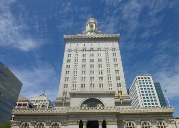 Oakland Reverses Determination to Finish Summer season Meals Program, Will Provide Meals at Fewer Websites