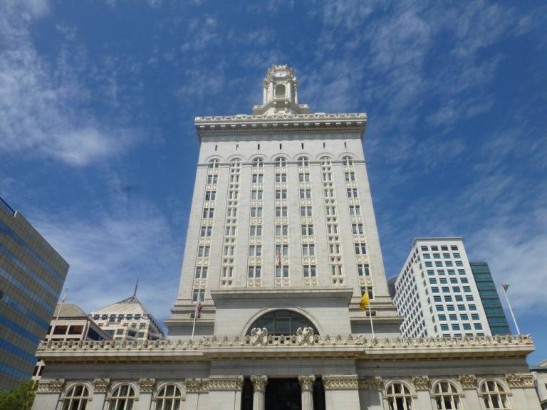 Oakland Reverses Determination to Finish Summer season Meals Program, Will Provide Meals at Fewer Websites