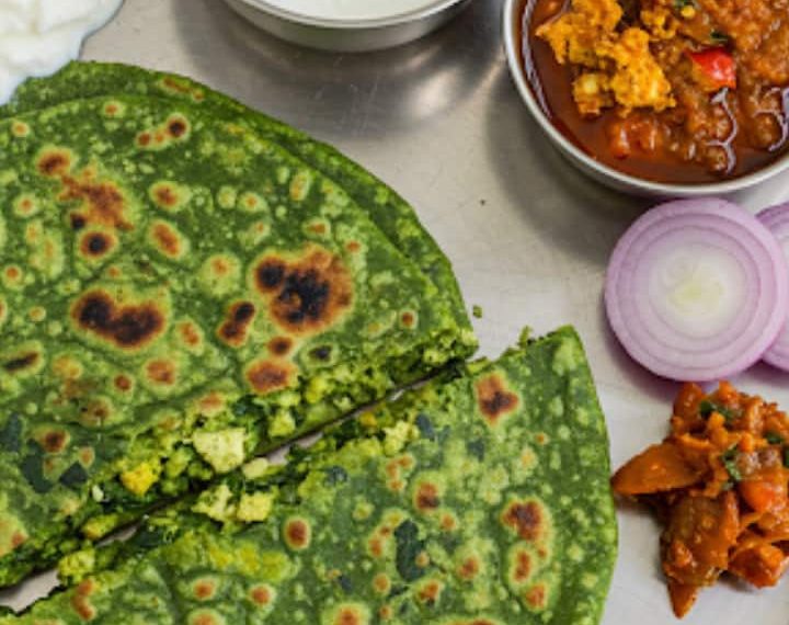 Make Protein-Wealthy Tofu Spinach Parathas In Minutes