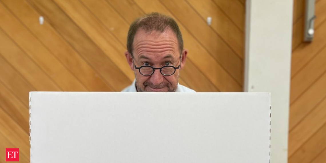 Former job chief Andrew Little to enter energetic politics, eyes posting the Mayor of Wellington