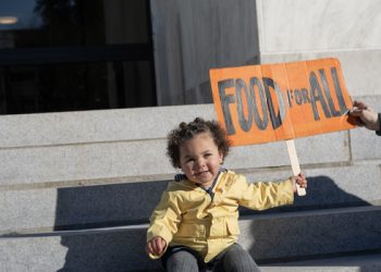 Meals advocates lengthen advantages to all OR youngsters / Public Information Service