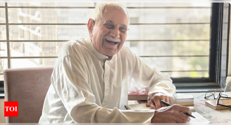 He’s 95, lives alone, and is happier and more healthy than ever: Right here’s how