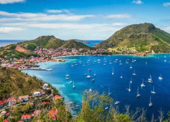 A New Versace Lodge In Miami, A Information To Boracay And Extra Journey Information