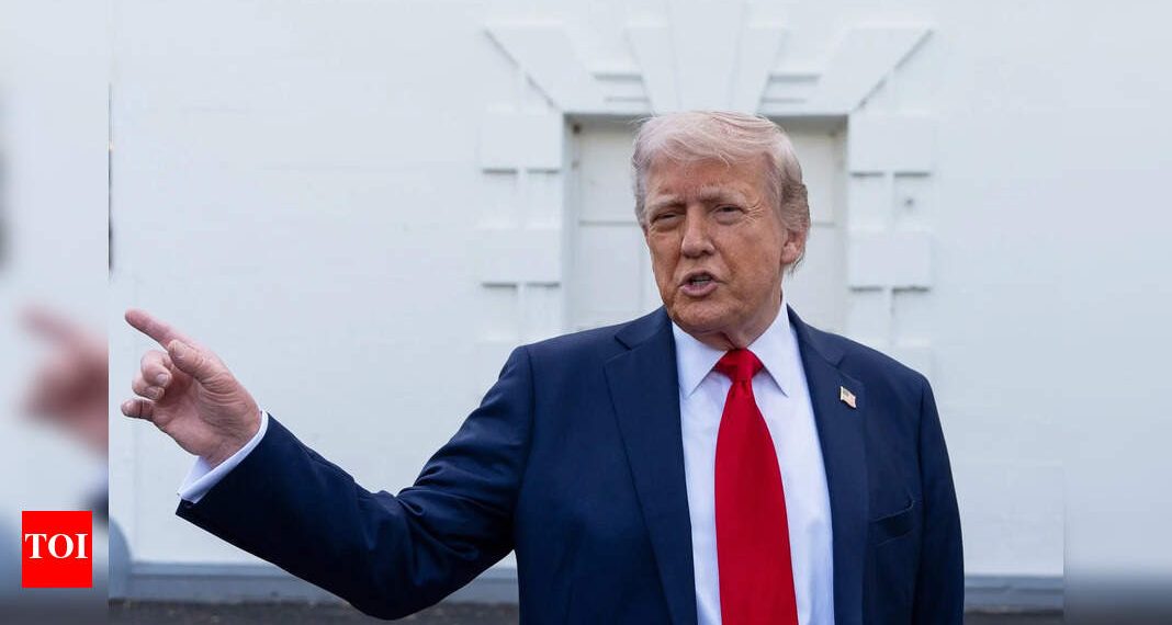 The US Congress passes the draft regulation “Porno Revenge” about which Donald Trump stated in a joke: I’ll use this invoice for me if …