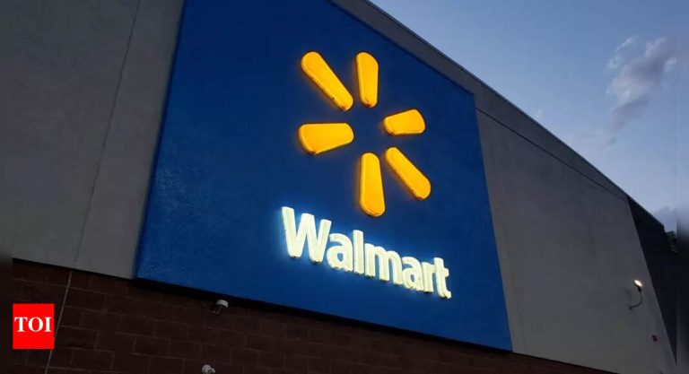 Walmart rejects experiences requesting the closure of 11 shops
