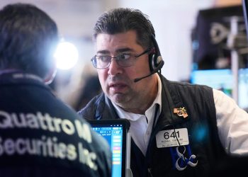 Dow, S&P 500, Futures Nasdaq develop as know-how receives a brief tariff redemption