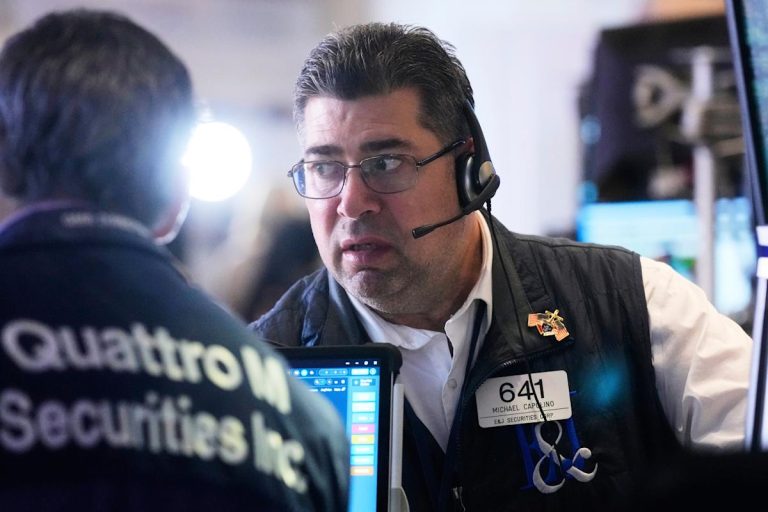 Dow, S&P 500, Futures Nasdaq develop as know-how receives a brief tariff redemption