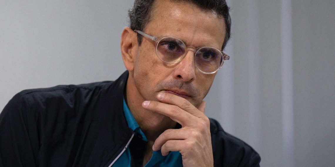Henrique Capriles breaks the opposition pact and will probably be a candidate within the legislative elections which are referred to as by Nicolás Maduro