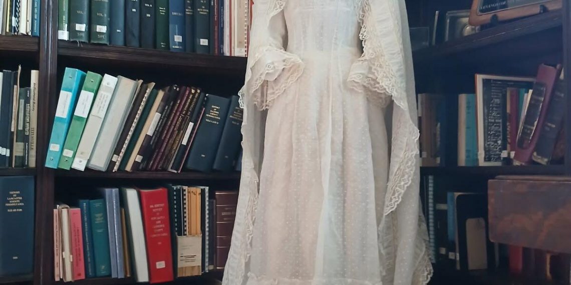 Historic Society ‘Celebrating in Model’ by way of ladies’s trend from the 1860s to the 1920s | Entrance Web page