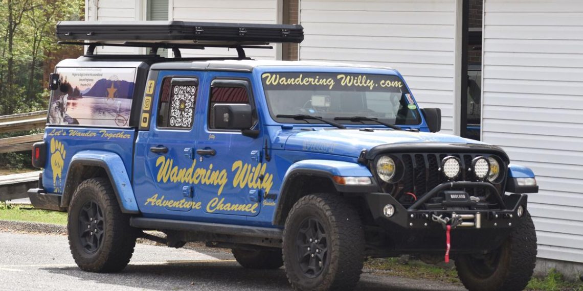 Journey blogger makes cease in Alex Metropolis | Information