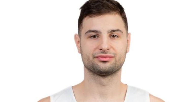 Males’s basketball in Illinois lands Petrovic | Sports activities