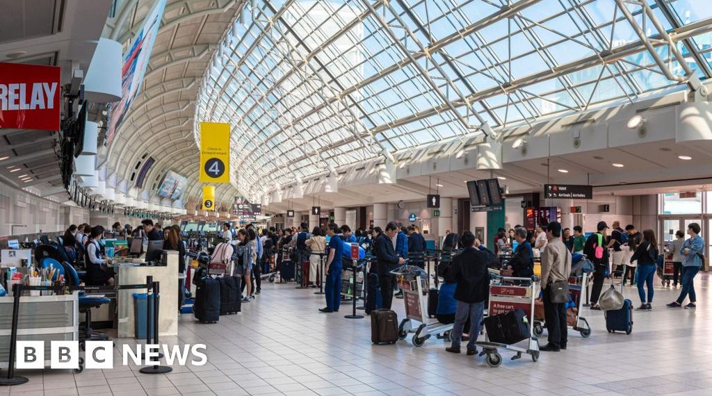 Police shoot at Toronto Worldwide Airport