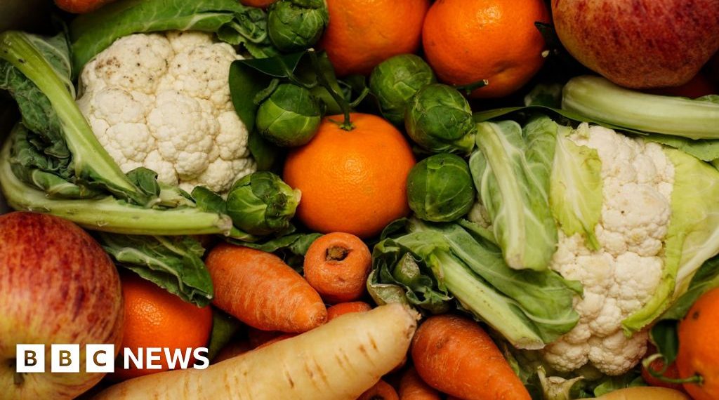 Guernsey wholesome meals for kids scheme to proceed