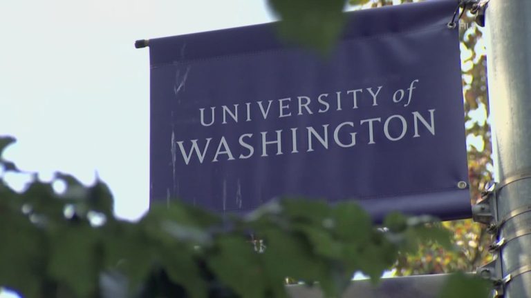 The US authorities canceled visas for UW college students, the youngest graduates