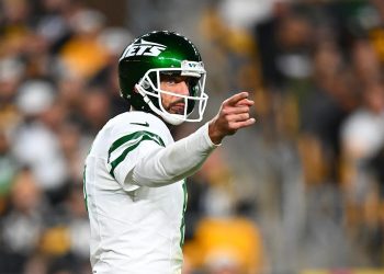 2025 NFL Company’s free updates: Aaron Rodgers had “productive day” with Steelers, labored with DK Metcalf